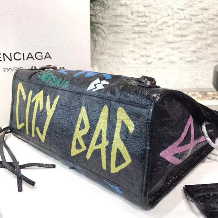 BALENCIAG巴黎世家 Balenciaga city 機車包 限量 原廠爆裂紋羊皮 塗鴉字母 手提肩背斜挎包  BL1696